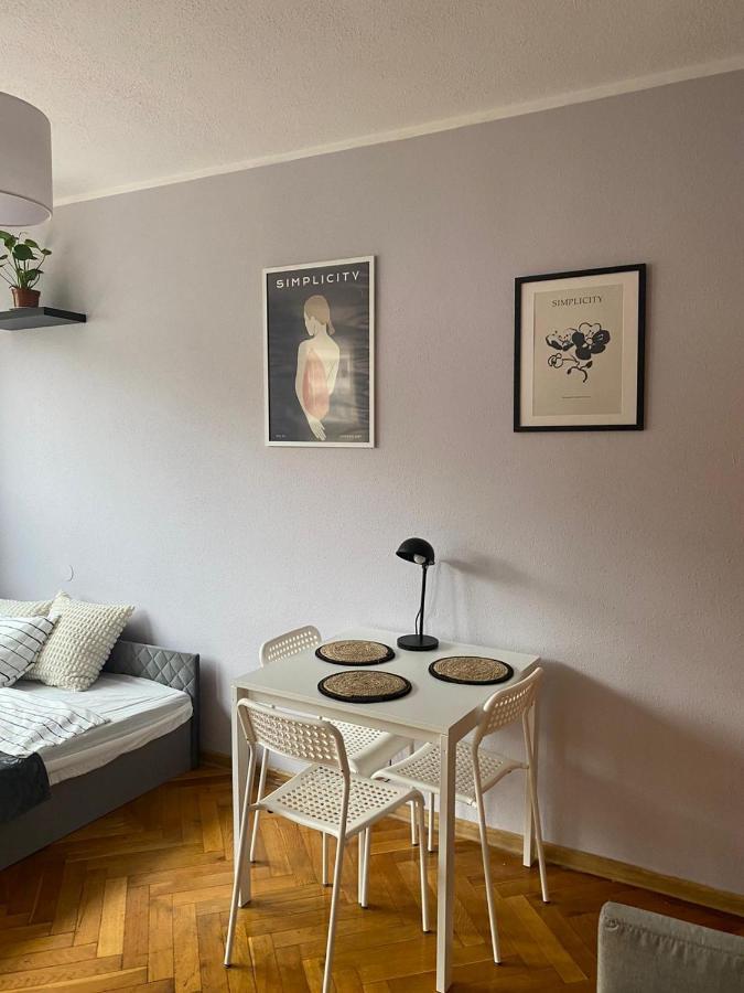 Ferienwohnung Night Host Matejki 4 Free Parking Bytom Exterior foto